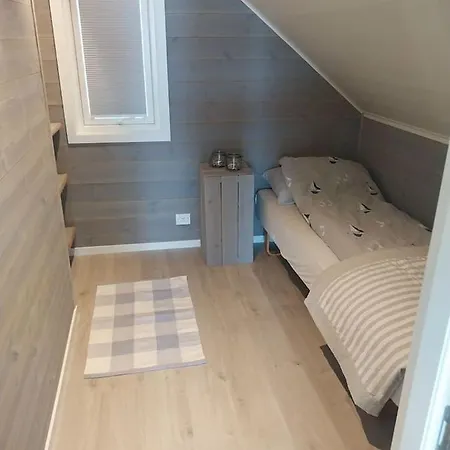 Renovert Rorbu * Bomlo